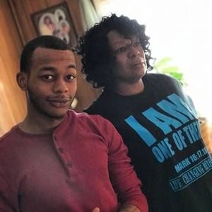 Meet your Posher, Brandon